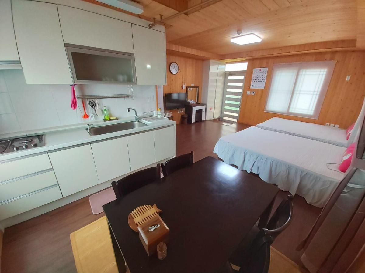 Feeling Good House Jeju Exterior foto